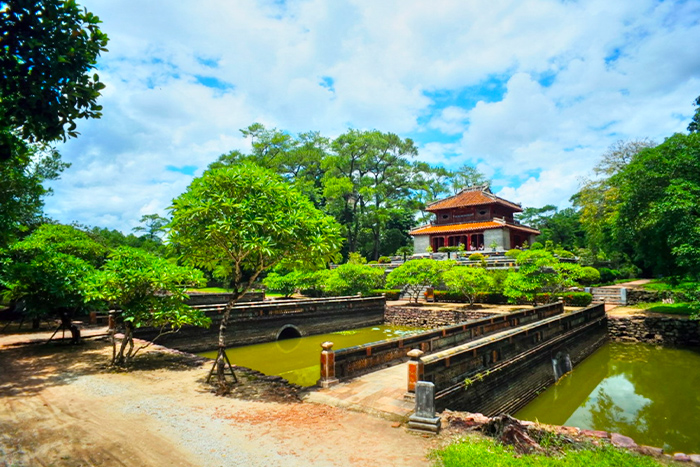 Tomb of Minh Mang